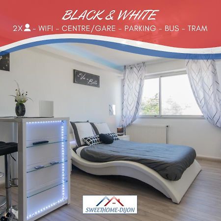 Sweethome Dijon - Black & White Екстериор снимка